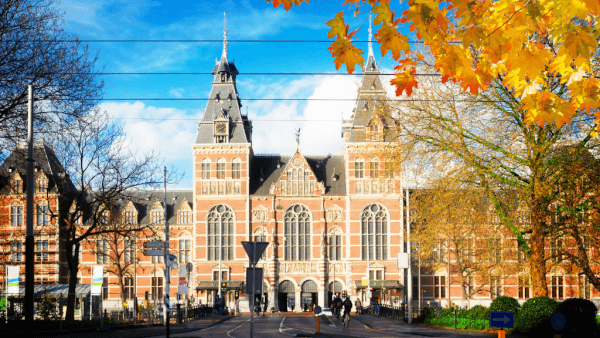 Rijksmuseum-car-rental