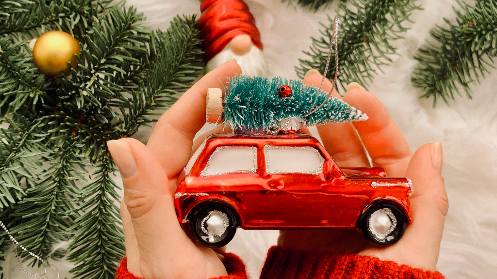 Tips for Hiring a Car Over Christmas