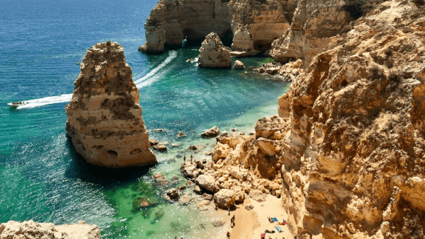 The Best Beaches in the Algarve to Visit this Summer