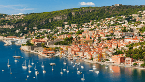 Een bezoek aan de Fransen: een route langs de 5 mooiste dorpen aan de Côte d'Azur