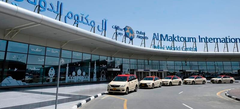 Ενοικίαση αυτοκινήτων σε Ντουμπάι, Αλ Μακτούμ