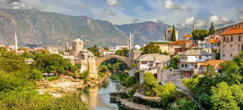 Φτηνές Ενοικίαση αυτοκινήτων σε Μόσταρ Αεροδρόμιο