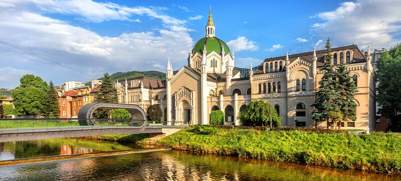 Φτηνές Ενοικίαση αυτοκινήτων σε Σαράγεβο Αεροδρόμιο