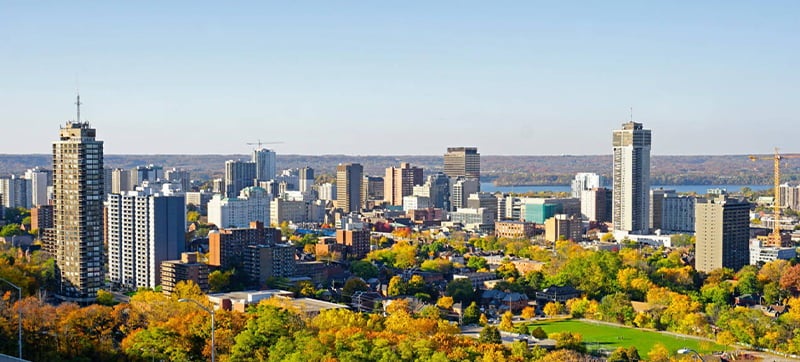 Φτηνές Ενοικίαση αυτοκινήτων σε Hamilton Αεροδρόμιο