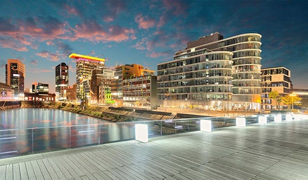 Φτηνές Ενοικίαση αυτοκινήτων σε Ντίσελντορφ Αεροδρόμιο