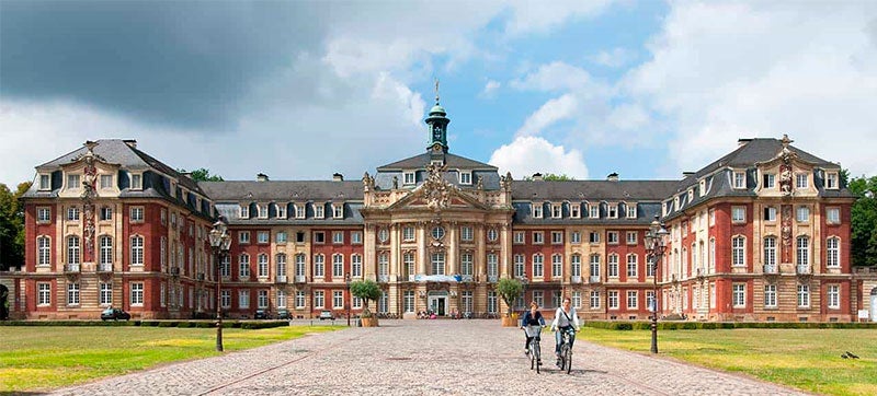 Ενοικίαση αυτοκινήτων σε Μάνστερ-Οσναμπρύκ