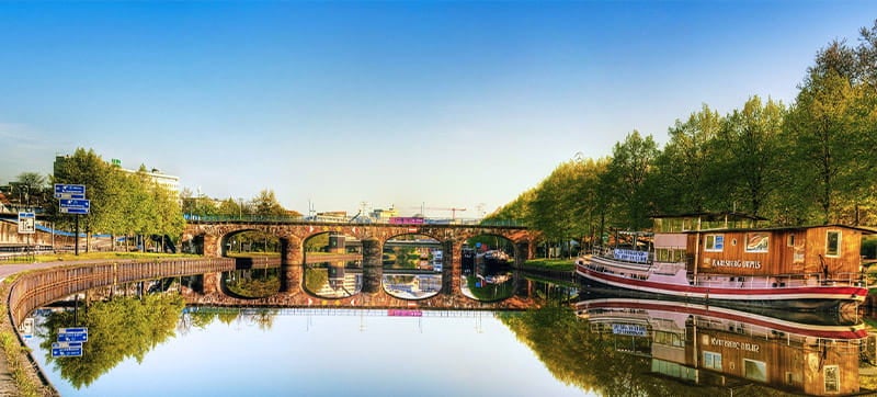 Φτηνές Ενοικίαση αυτοκινήτων σε Σααρμπρύκεν Αεροδρόμιο