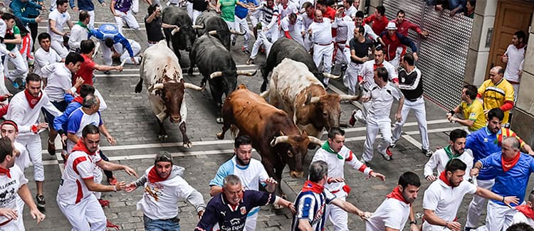 Φτηνές Ενοικίαση αυτοκινήτων σε Παμπλόνα Αεροδρόμιο
