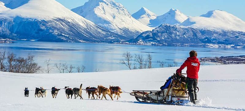 Φτηνές Ενοικίαση αυτοκινήτων σε Ίβαλο Αεροδρόμιο