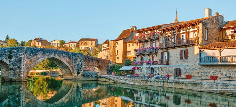 Ενοικίαση αυτοκινήτων σε Αζέν