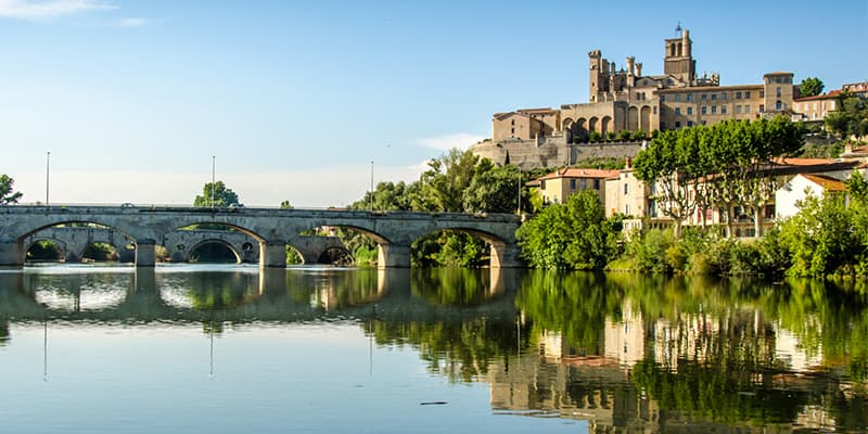 Najam Automobila u Agen