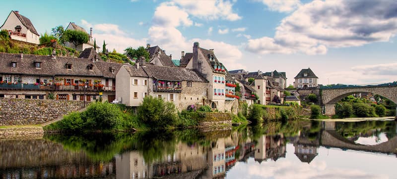 Φτηνές Ενοικίαση αυτοκινήτων σε Μπριβ Αεροδρόμιο