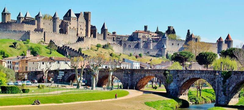 Φτηνές Ενοικίαση αυτοκινήτων σε Καρκασσόν Αεροδρόμιο