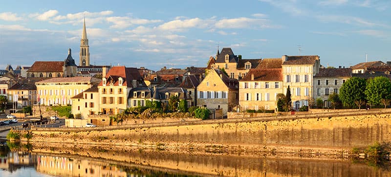 Φτηνές Ενοικίαση αυτοκινήτων σε Μπερζεράκ Αεροδρόμιο