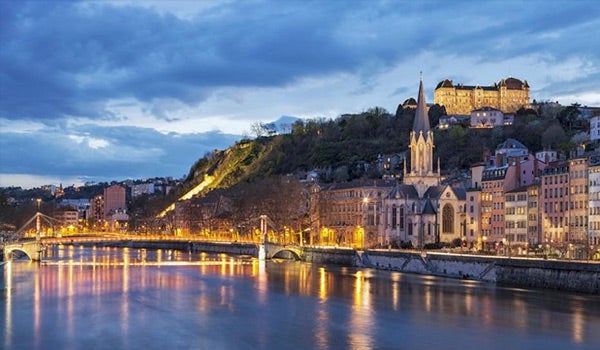 Ενοικίαση αυτοκινήτων σε Λυών Σαιντ Εξυπερύ