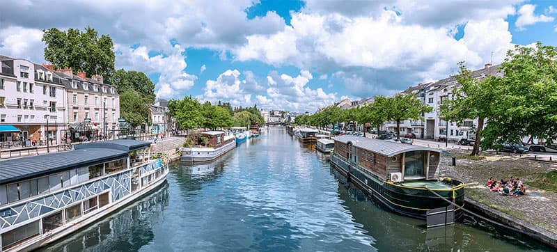 Φτηνές Ενοικίαση αυτοκινήτων σε Νάντη Αεροδρόμιο