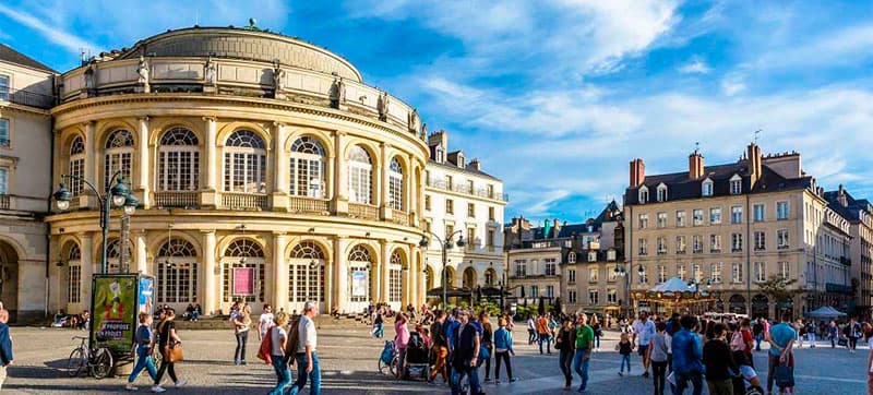 Φτηνές Ενοικίαση αυτοκινήτων σε Ρεν Αεροδρόμιο