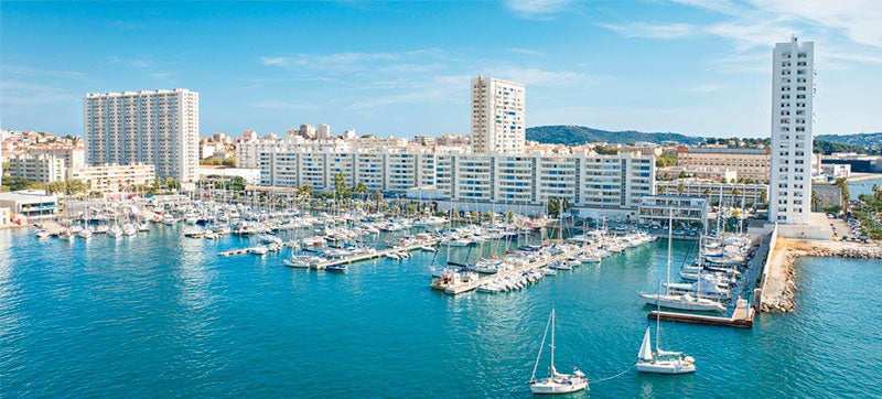 Φτηνές Ενοικίαση αυτοκινήτων σε Τουλόν-Υέρ Αεροδρόμιο