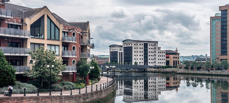 Φτηνές Ενοικίαση αυτοκινήτων σε Μπέλφαστ Σίτι Αεροδρόμιο