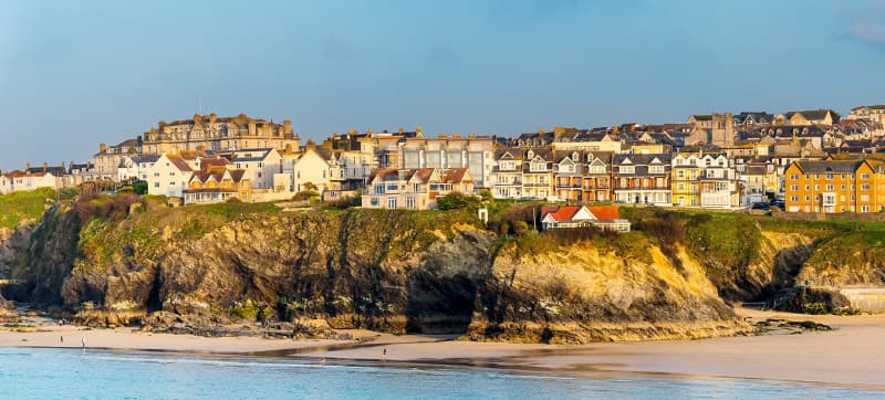 Φτηνές Ενοικίαση αυτοκινήτων σε Νιουκουέι Αεροδρόμιο