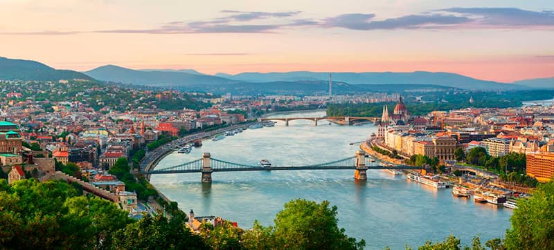 Φτηνές Ενοικίαση αυτοκινήτων σε Βουδαπέστη Αεροδρόμιο