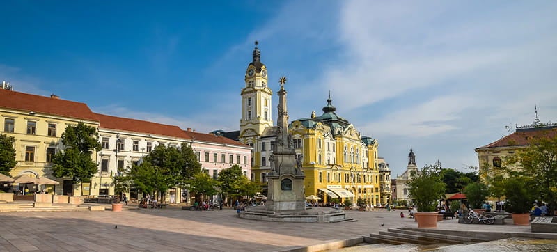 ¿Por qué Alquilar un Coche en Pécs?