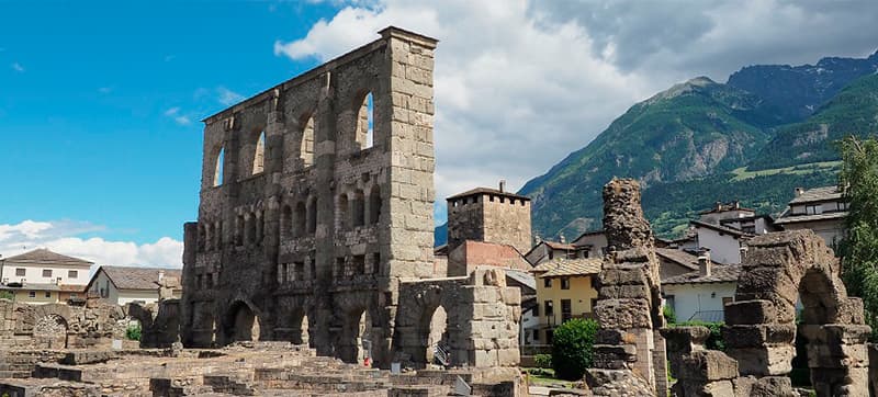 Φτηνές Ενοικίαση αυτοκινήτων σε Αόστα Αεροδρόμιο