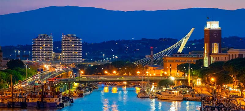 Φτηνές Ενοικίαση αυτοκινήτων σε Πεσκάρα Αεροδρόμιο