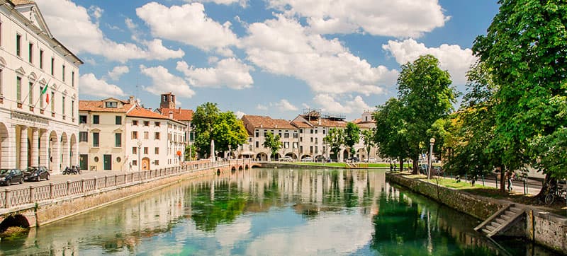 Φτηνές Ενοικίαση αυτοκινήτων σε Τρεβίζο Αεροδρόμιο