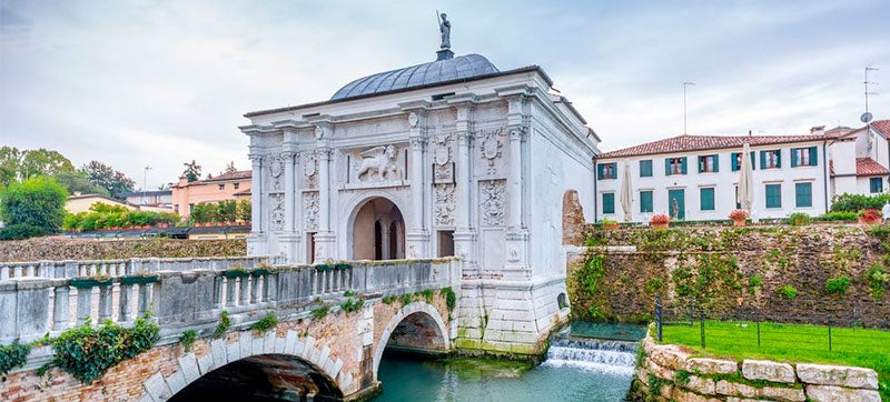 Ενοικίαση αυτοκινήτων σε Τρεβίζο