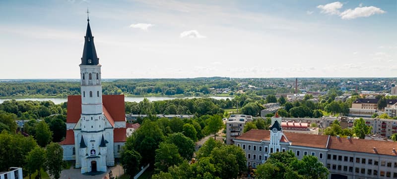Φτηνές Ενοικίαση αυτοκινήτων σε Σιαουλιάι Αεροδρόμιο
