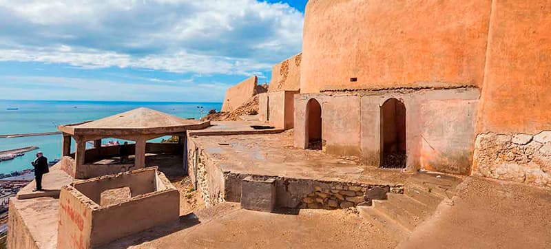 Φτηνές Ενοικίαση αυτοκινήτων σε Αγκαντίρ Αεροδρόμιο