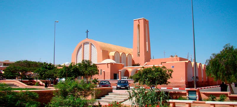 Ενοικίαση αυτοκινήτων σε Λααγιούν