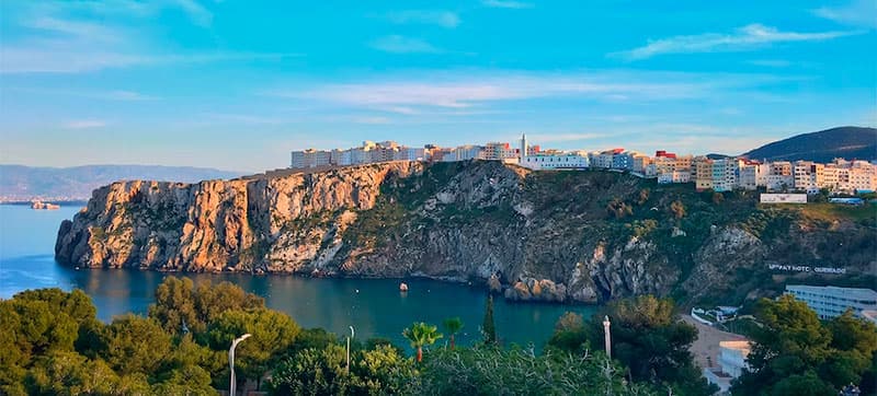 Φτηνές Ενοικίαση αυτοκινήτων σε Αλ Χοσέιμα Αεροδρόμιο