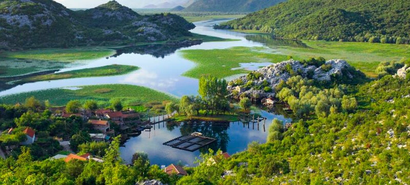 Φτηνές Ενοικίαση αυτοκινήτων σε Ποντγκόριτσα Αεροδρόμιο