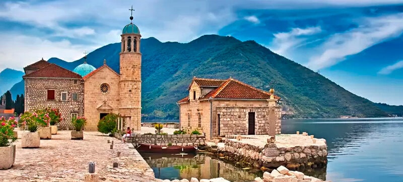 Φτηνές Ενοικίαση αυτοκινήτων σε Τίβατ Αεροδρόμιο