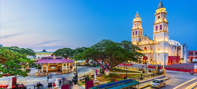 Tani Wypozyczalnia Samochodów w Campeche Lotnisko