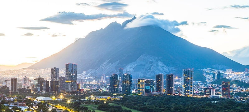 Φτηνές Ενοικίαση αυτοκινήτων σε Μοντερρέι Αεροδρόμιο