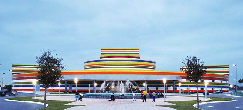 Φτηνές Ενοικίαση αυτοκινήτων σε Ρεϊνόσα Αεροδρόμιο