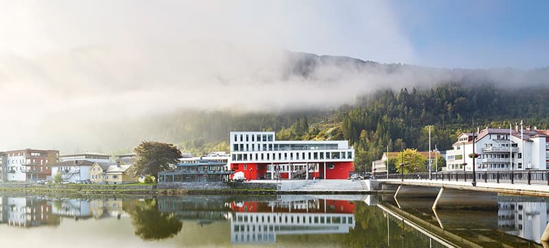 Φτηνές Ενοικίαση αυτοκινήτων σε Φέρντε Αεροδρόμιο