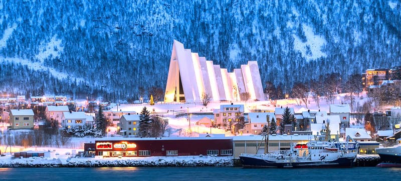 Ενοικίαση αυτοκινήτων σε Τρούμσε