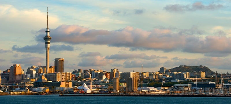 Φτηνές Ενοικίαση αυτοκινήτων σε Όκλαντ Domestic Αεροδρόμιο