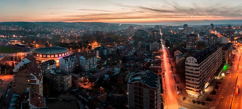 Φτηνές Ενοικίαση αυτοκινήτων σε Νις Αεροδρόμιο