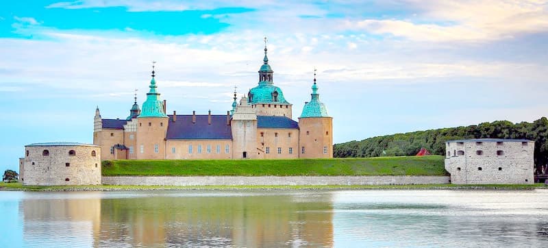 Φτηνές Ενοικίαση αυτοκινήτων σε Κάλμαρ Αεροδρόμιο