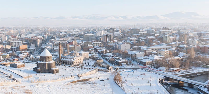 Φτηνές Ενοικίαση αυτοκινήτων σε Καρς, Χαρακανί Αεροδρόμιο