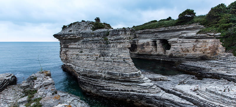 Ενοικίαση αυτοκινήτων σε Κοτζάελι, Τζενγκίζ Τοπέλ