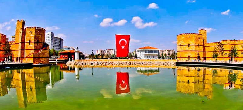 Ενοικίαση αυτοκινήτων σε Ικόνιο