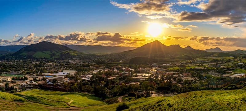 Φτηνές Ενοικίαση αυτοκινήτων σε Σαν Λούις Ομπίσπο Αεροδρόμιο