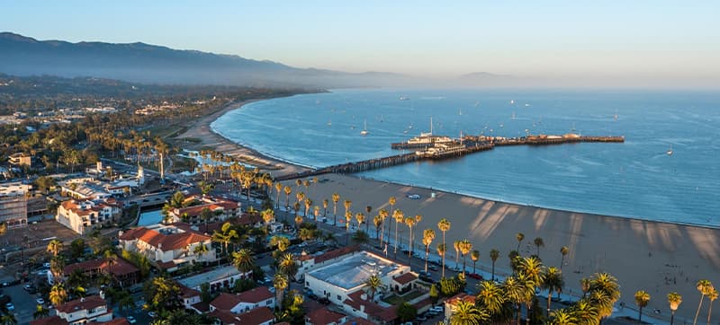 Φτηνές Ενοικίαση αυτοκινήτων σε Σάντα Μπάρμπαρα Αεροδρόμιο