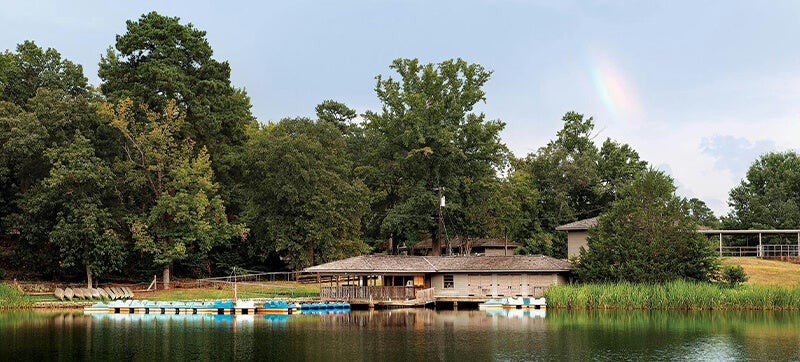 Φτηνές Ενοικίαση αυτοκινήτων σε Τάιλερ Πάουντς Αεροδρόμιο
